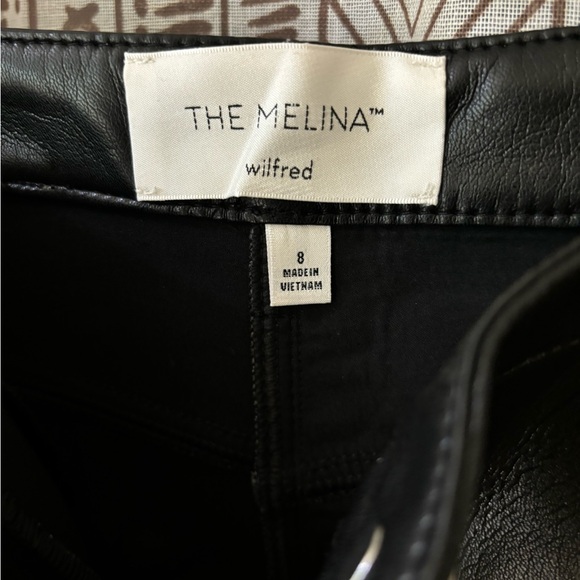 Wilfred Melina,  size 8 Aritzia - Picture 3 of 3